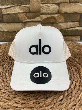 ALO Yoga | Accessories | Alo White Baseball Cap Offduty White Hat